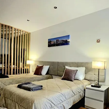 Cantinho Do Auka - Quarto em Acomodações Particulares *